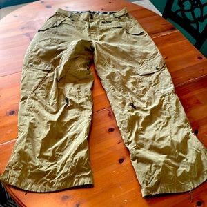 Oakley Nitro 2 snowboard pants. Used. XL
